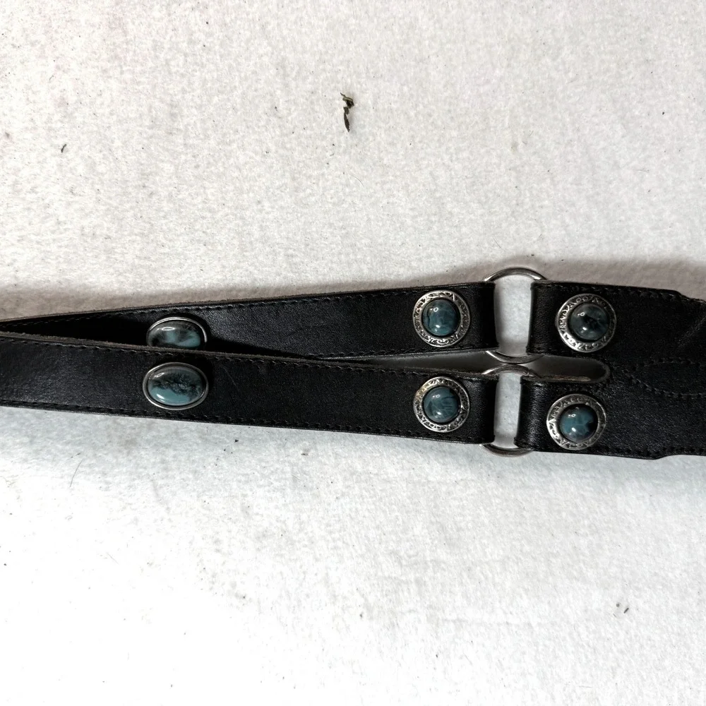 Unbranded embrace rugged
